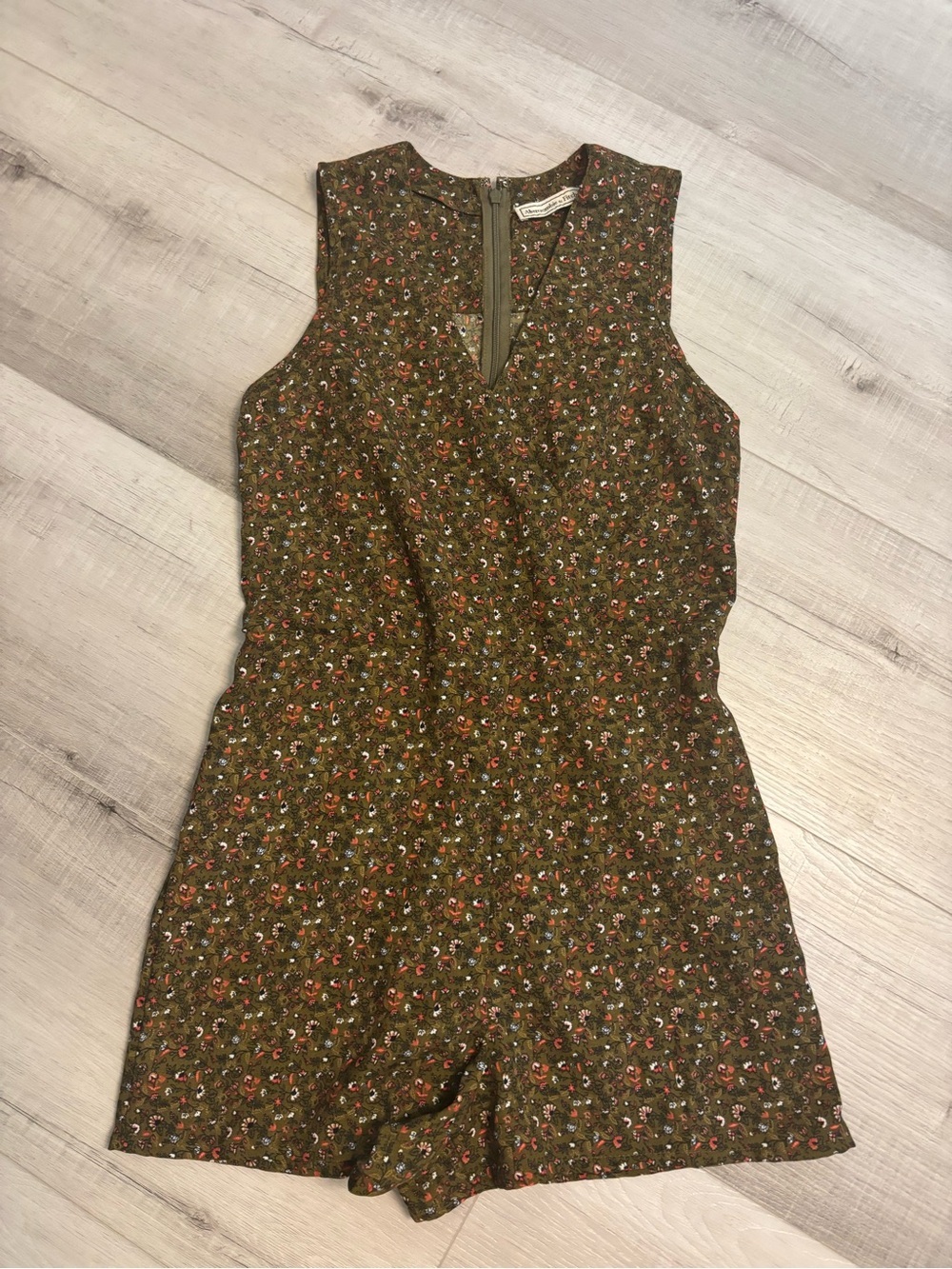 Abercrombie & Fitch Olive Floral Sleeveless Romper Women’s Size 2 Boho